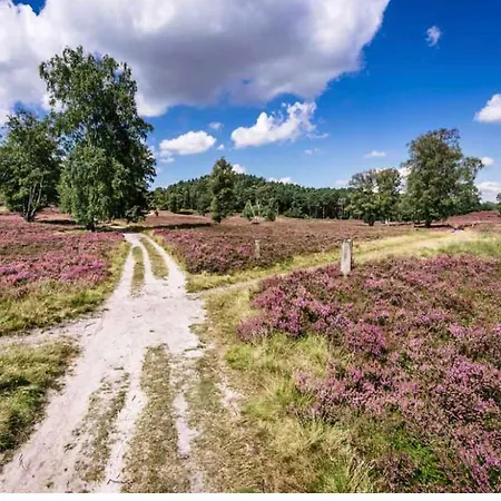 Feelslikehome - Reihenhaus Zwischen Hamburg Und Heide Mit Garten&garage