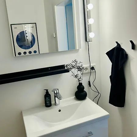 Feelslikehome - Reihenhaus Zwischen Hamburg Und Heide Mit Garten&garage Apartment *
