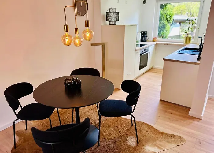 Feelslikehome - Reihenhaus Zwischen Hamburg Und Heide Mit Garten&garage Appartement *